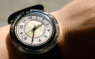 Zmieniliśmy czas z zimowego na letni. Nasz organizm potrzebuje nawet 2 tygodni, aby przestawić swój zegar biologiczny Zmieniliśmy czas z zimowego na letni. Nasz organizm potrzebuje nawet 2 tygodni, aby przestawić swój zegar biologiczny